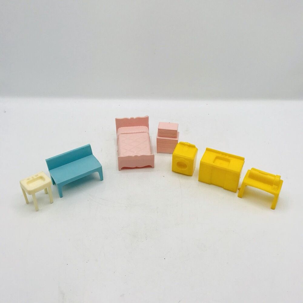 Vintage Lot of 7 UnbrandedDollhouse Furniture Yellow Pink Blue Hard Plastic